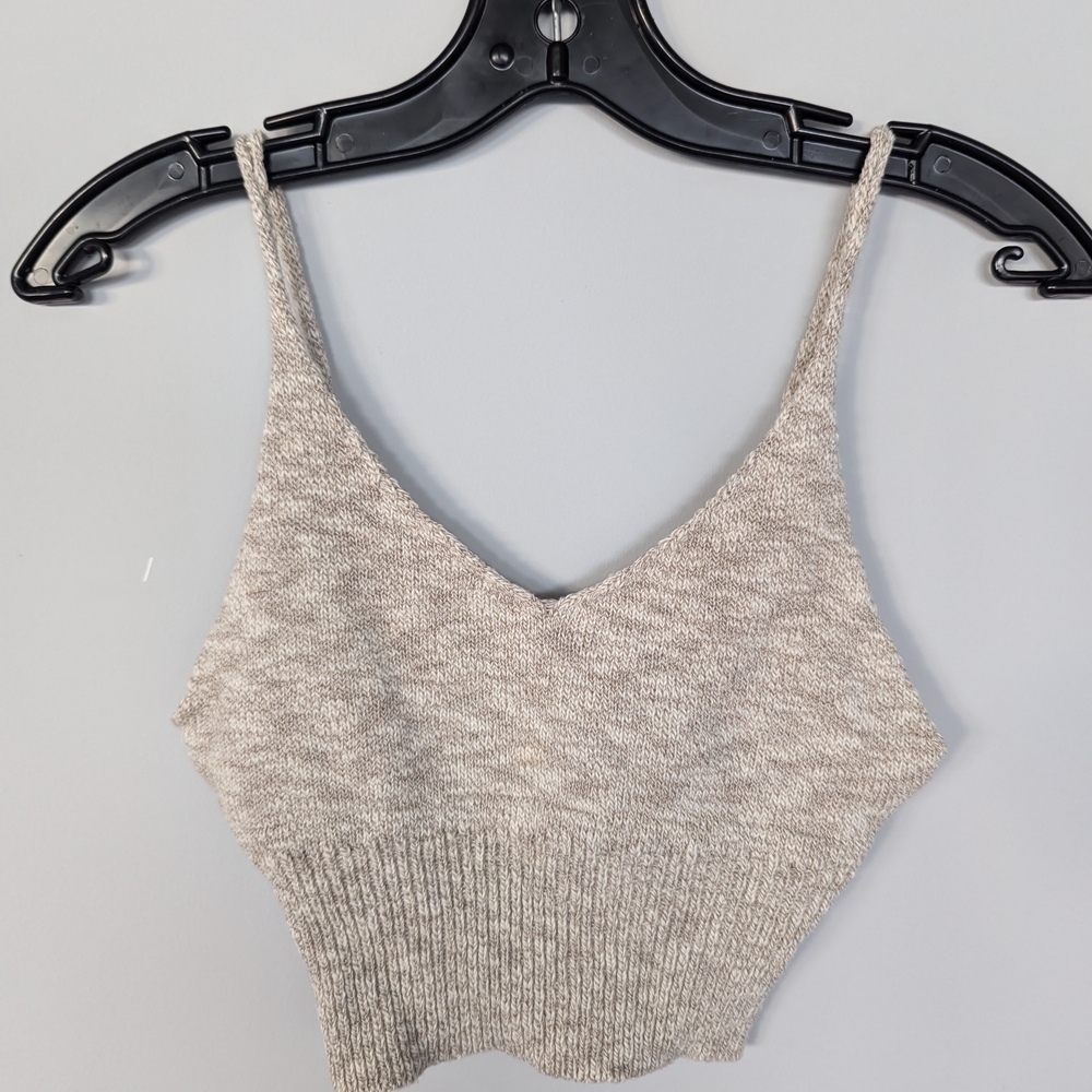 Women's Gray-beige Knit Crop Top
